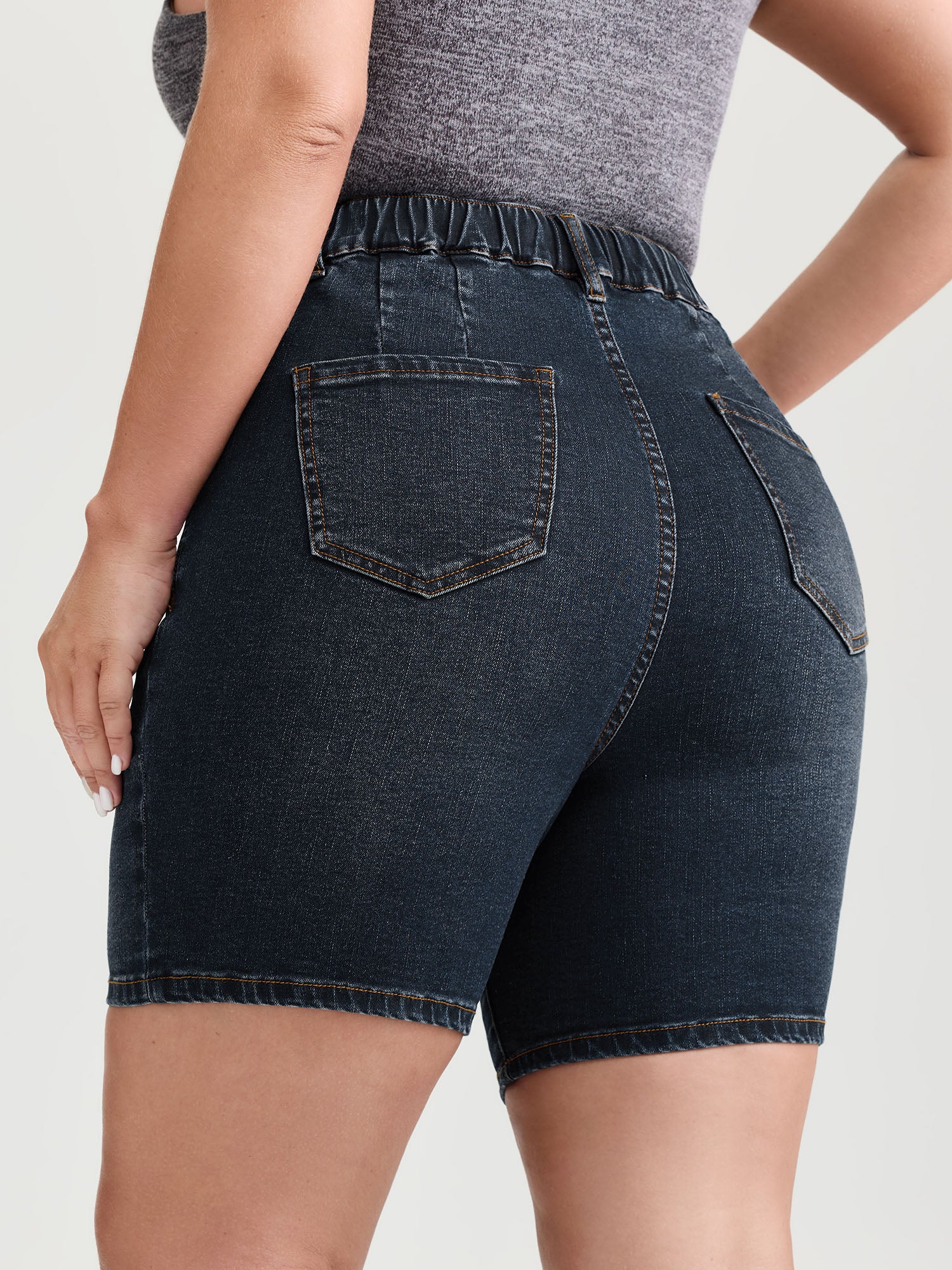 Easy Pull-On Stretchy Skinny-Fit Denim Shorts